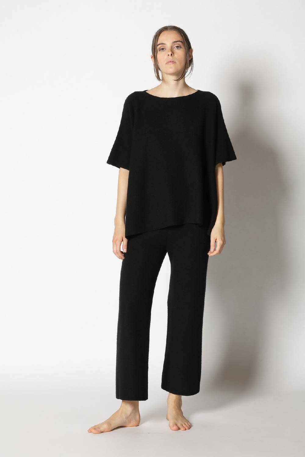 Sminfinity garter cape top + garter cropped pants