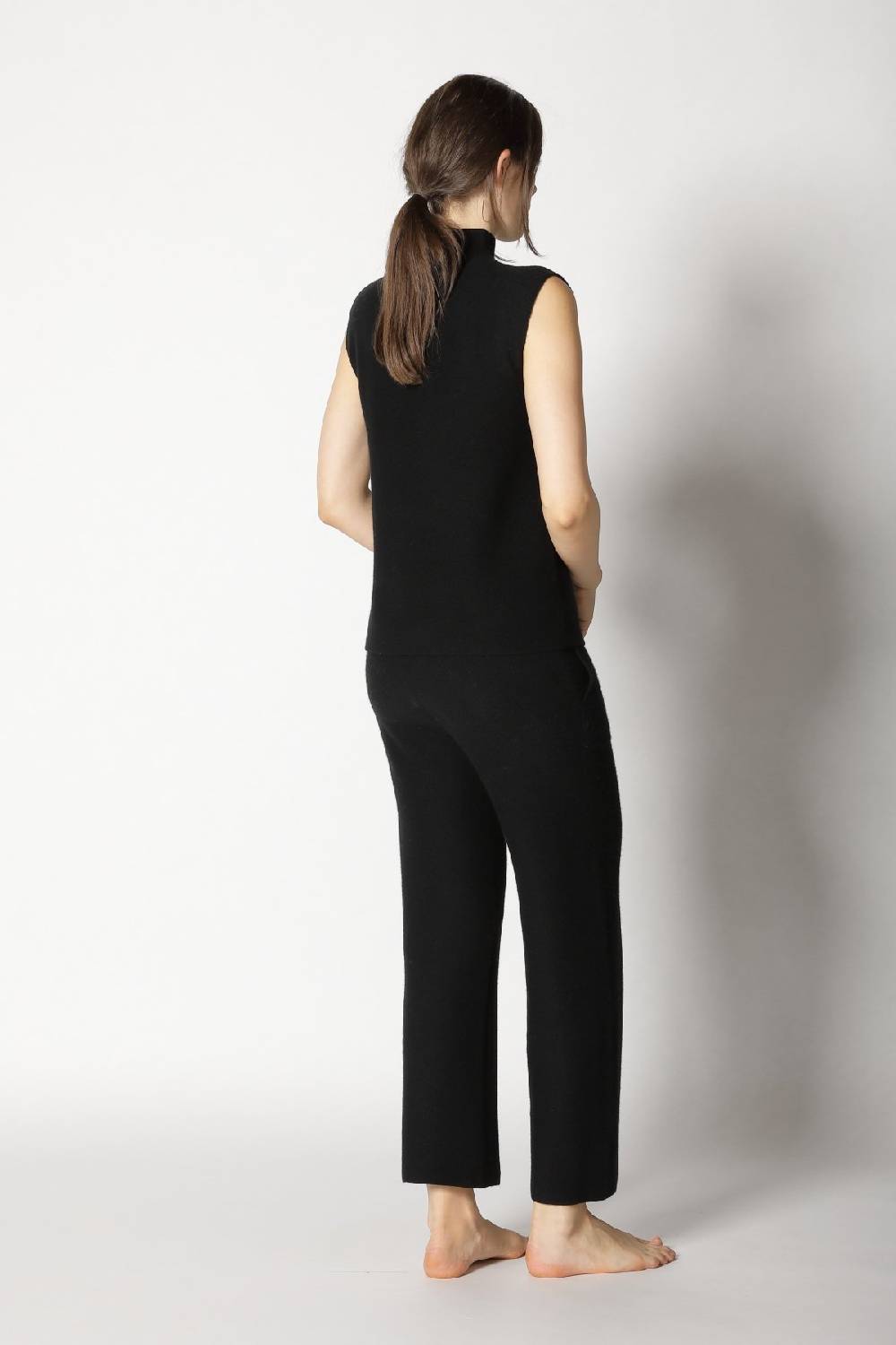 Sminfinity Garter Top + Garter Cropped Pants