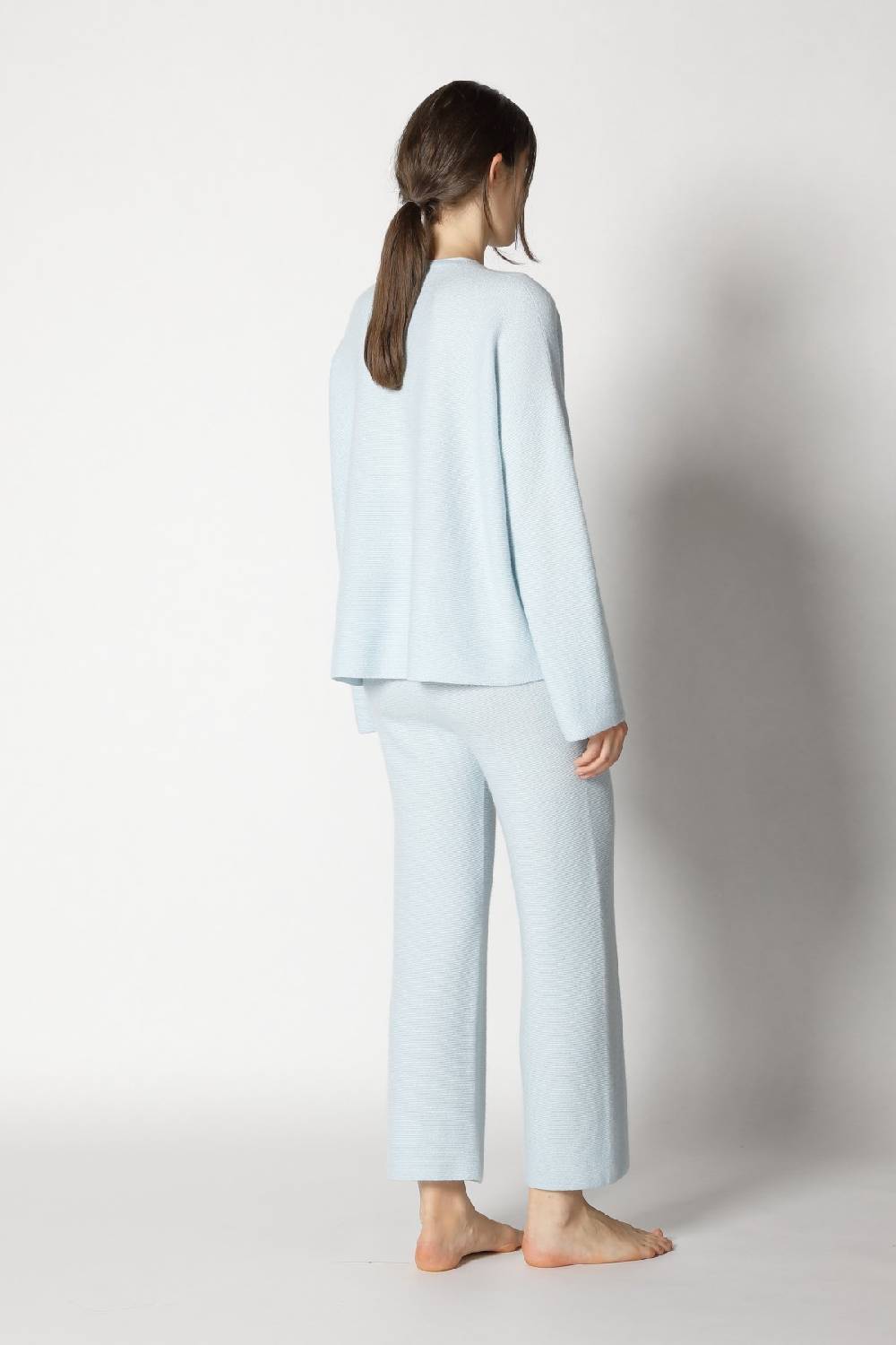 Sminfinity Garter V Neck + Garter Cropped Pants