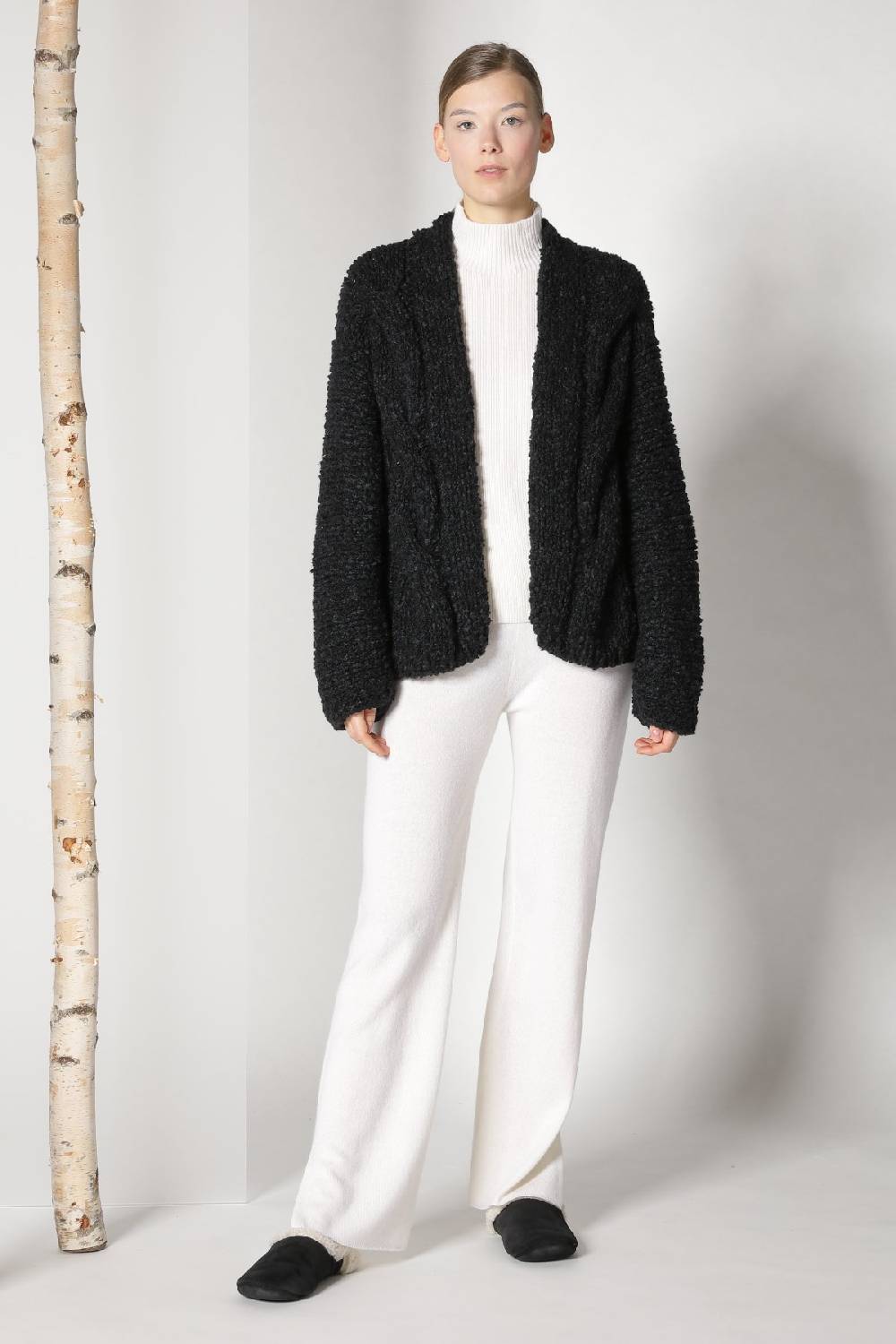 Sminfinity Handknitted Cable Jacket