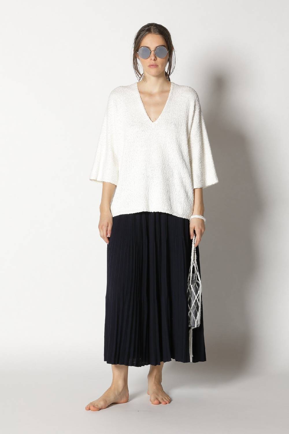 Sminfinity Nubbly V Neck + Pima Pleat Skirt
