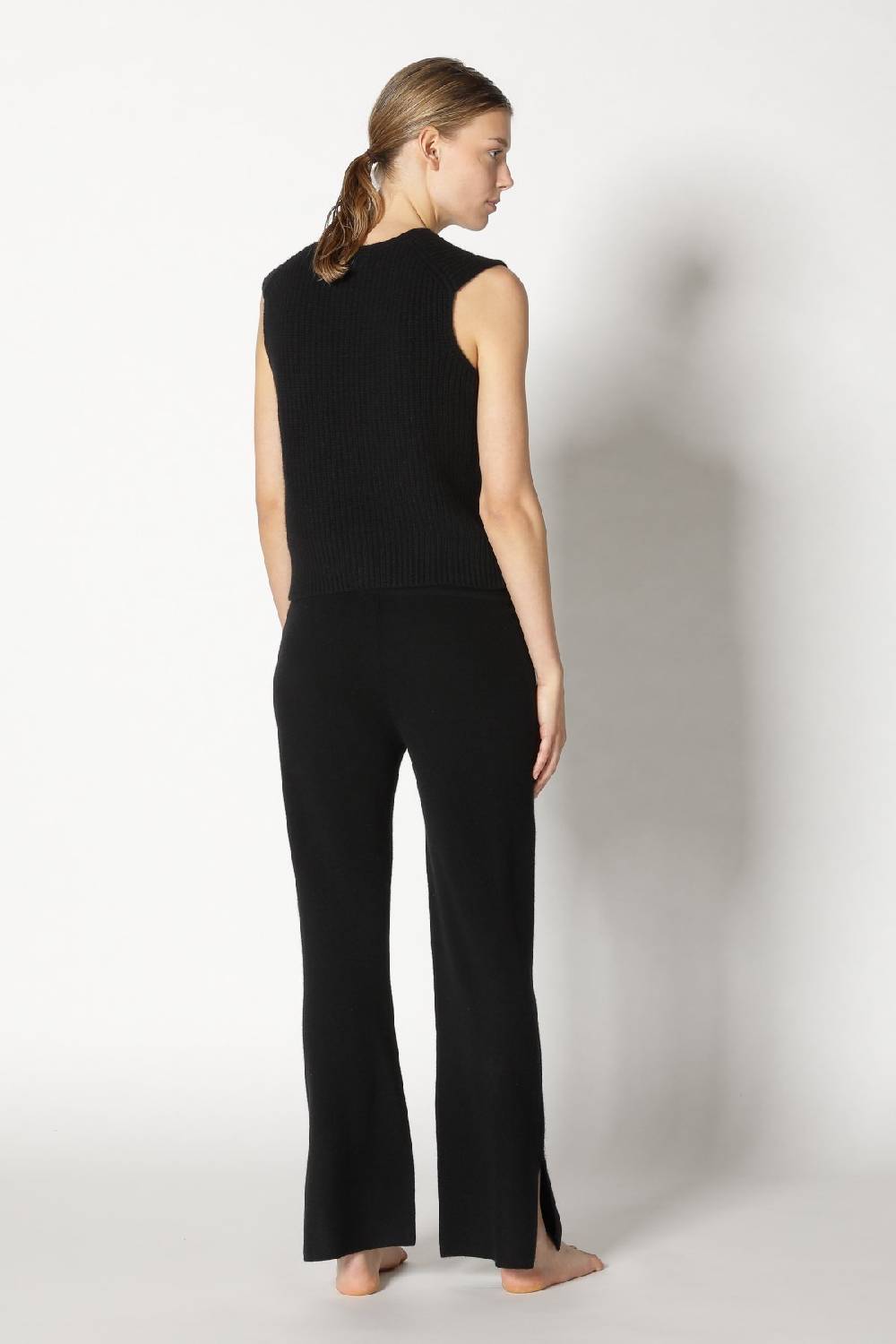 Sminfinity Pure Icon Rib Vest + Pure Slitted Pants