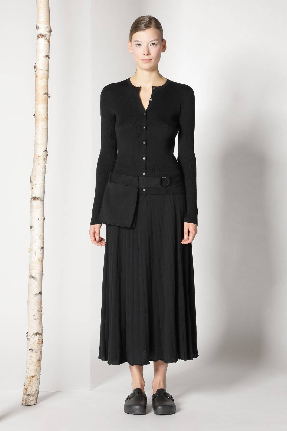 Sminfinity Silky Rib Crew Cardi + Silky Rib Skirt