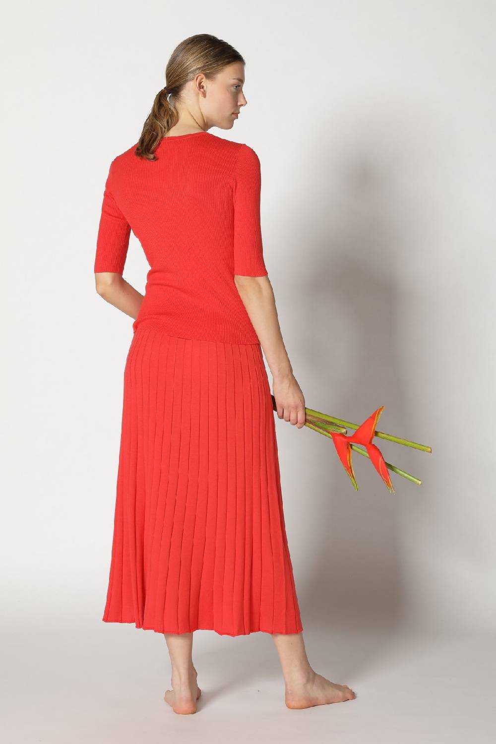 Sminfinity Silky Rib Crew T + Silky Sun Rib Skirt