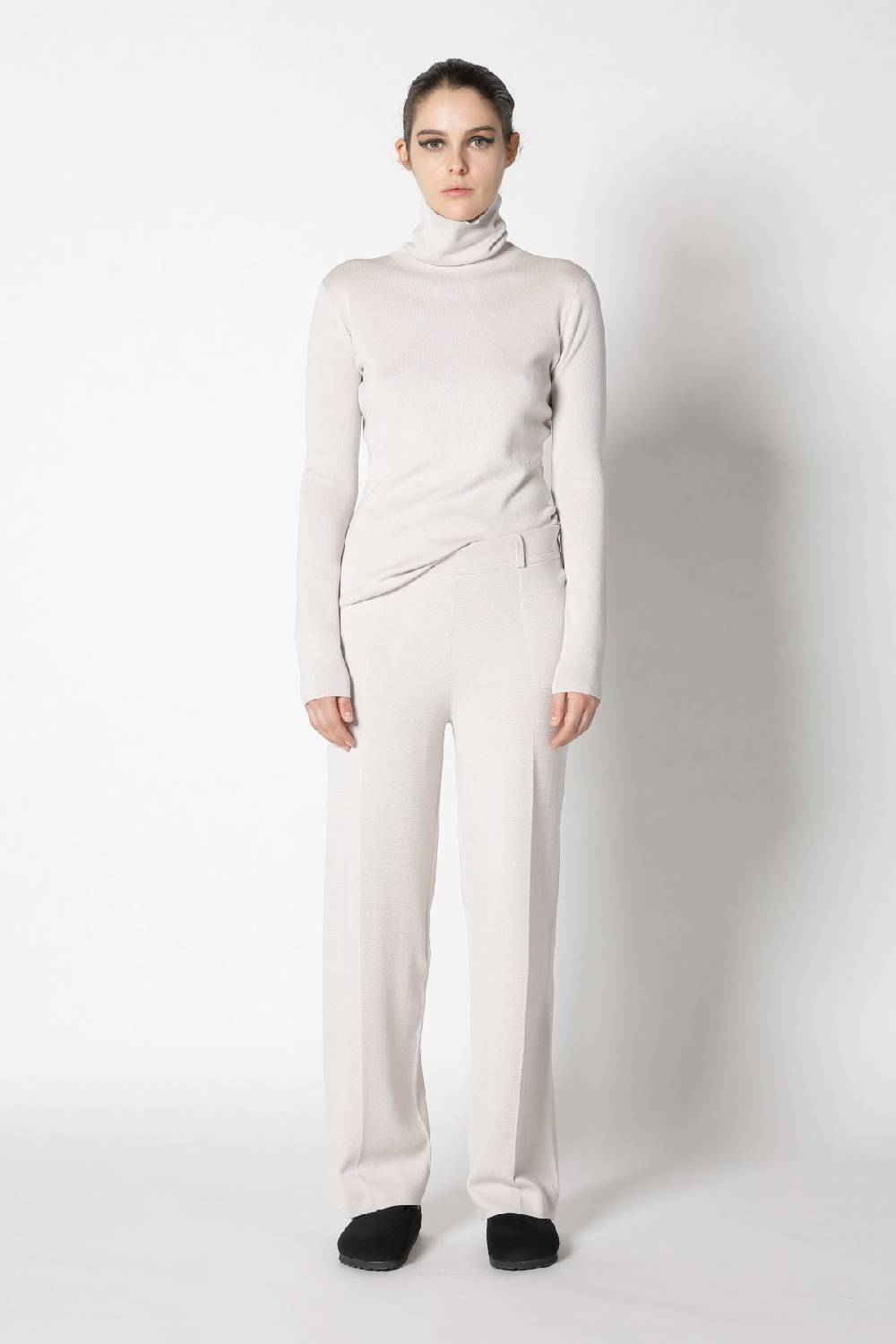 Sminfinity silky turtle + silky suit pants