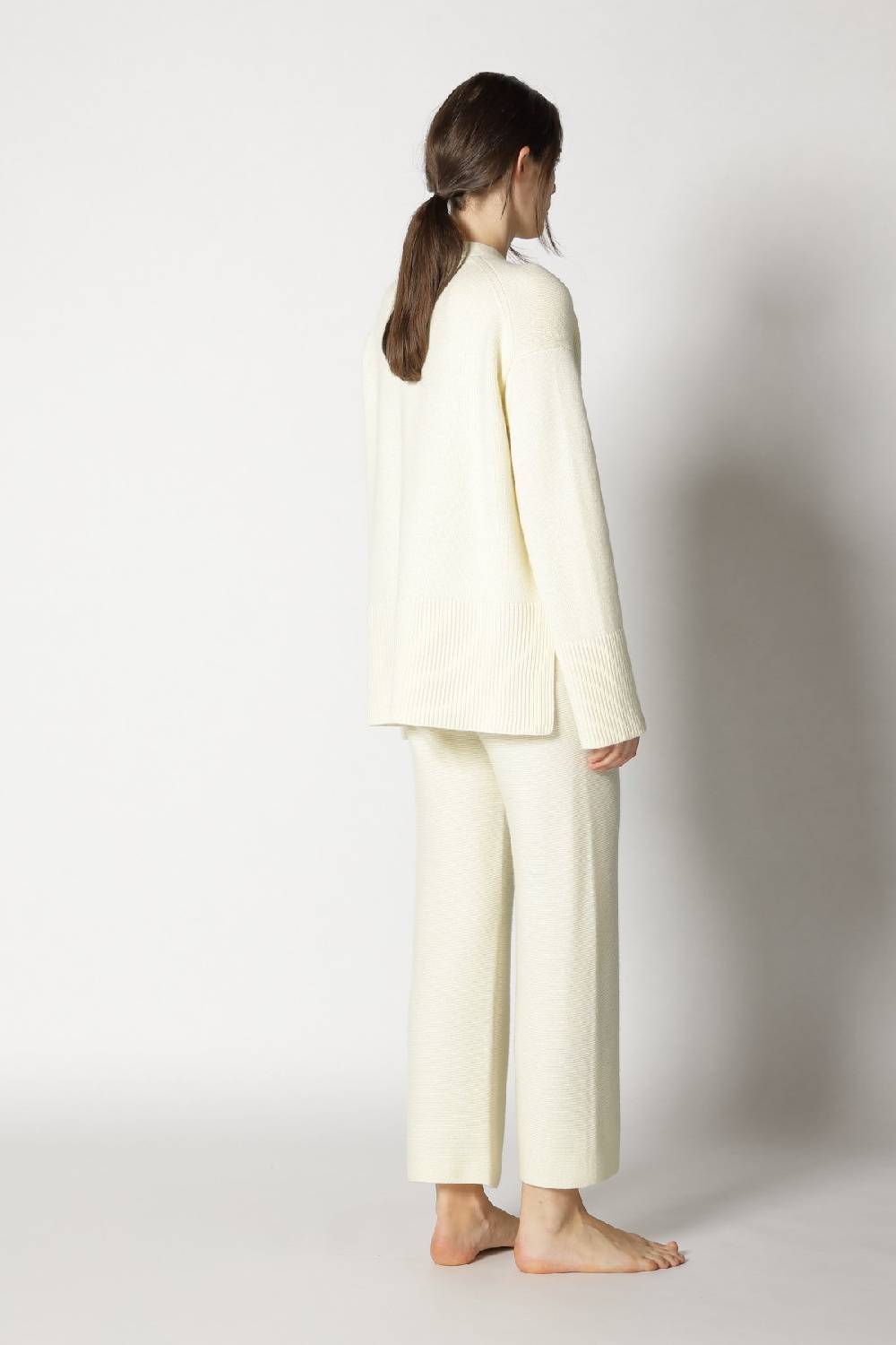 Sminfinity Slouchy Cardigan + Garter Cropped Pants