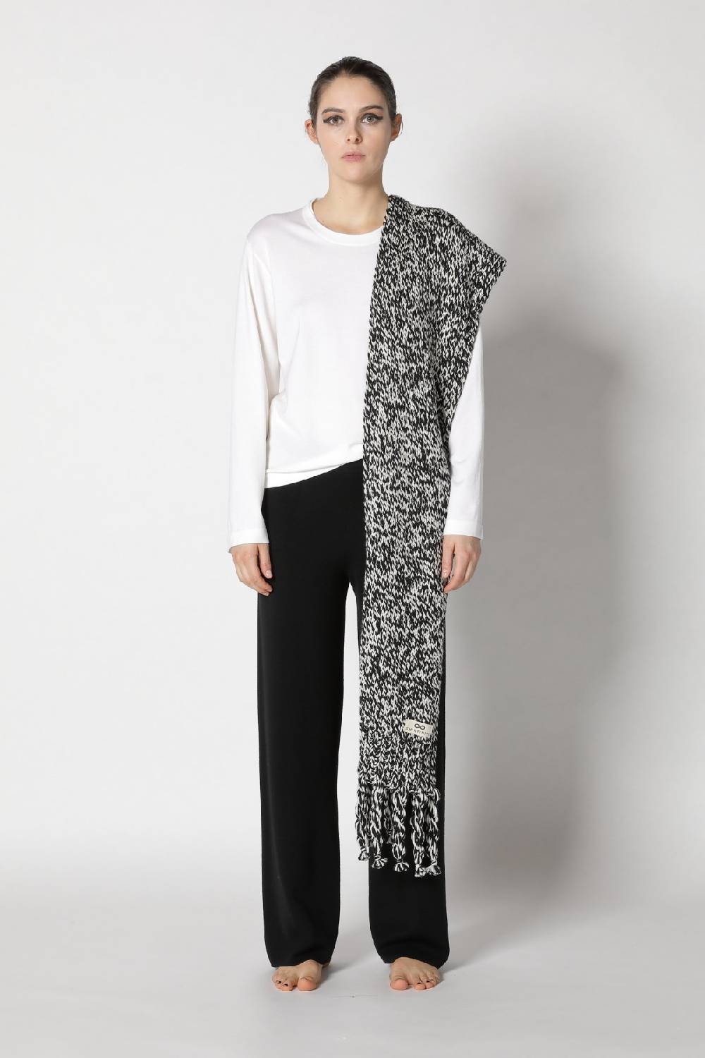Sminfinity Stretchy Crewneck + Milano Palazzo Pants + Contrast Mouliné Scarf
