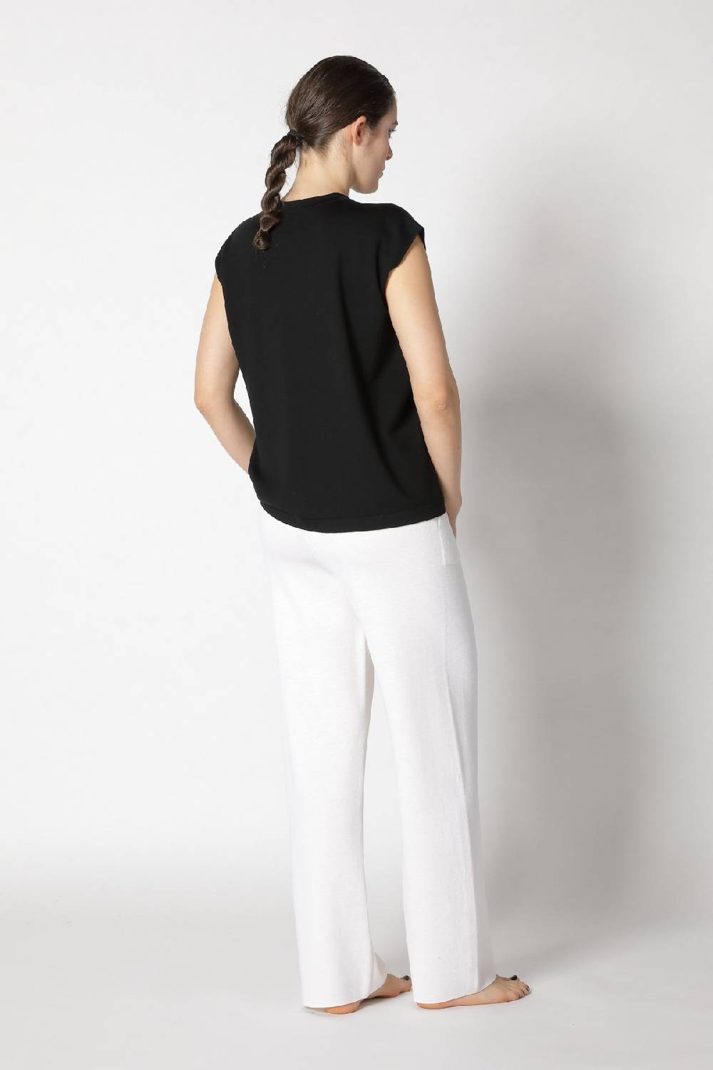 Sminfinity Stretchy Shell Top + Contrast Mouliné Scarf + Milano Palazzo Pants