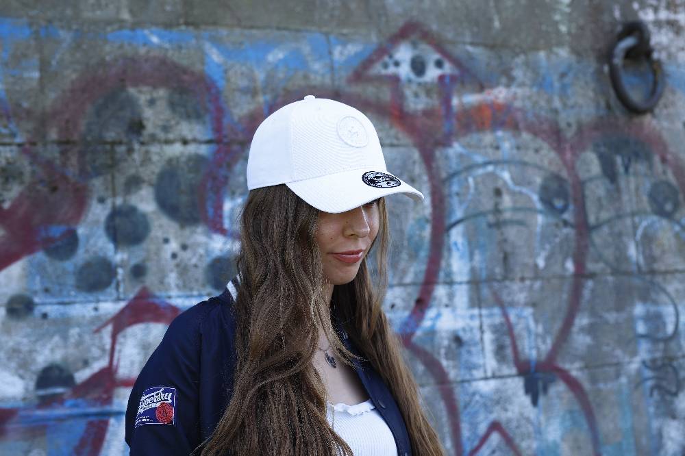 Smith & Miller Odesa Women Curved Cap, White