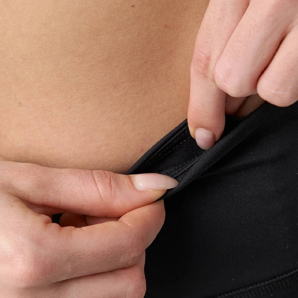 Snocks Sport Hot Pants Aus Recyceltem Polyester