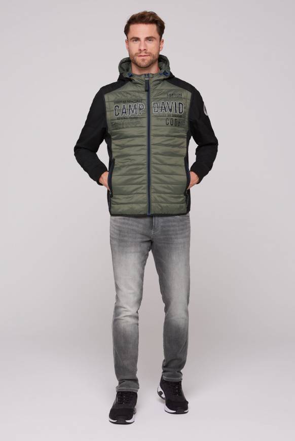 Soccx 2-in-1 Softshelljacke Mit Abtrennbaren Ärmeln Forest Khaki / Black