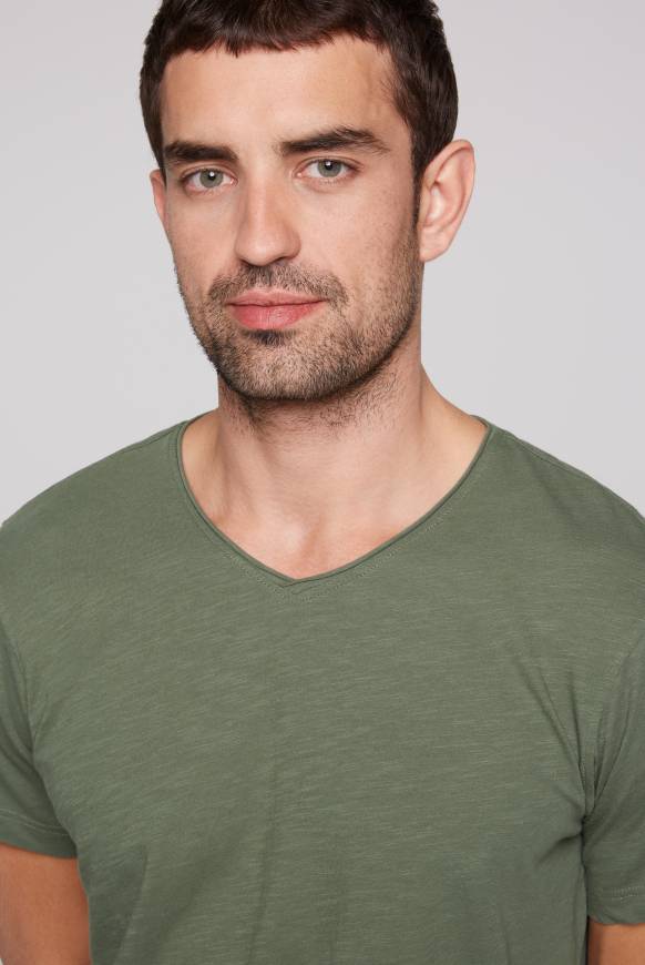 Soccx Basic T-Shirt V-Neck Mit Used-Kante Green Olive