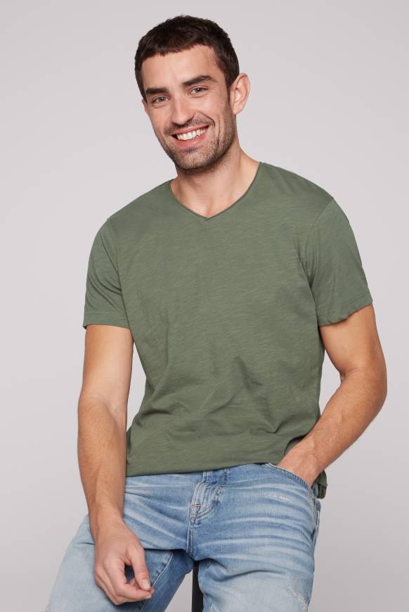 Soccx Basic T-Shirt V-Neck mit Used-Kante green olive