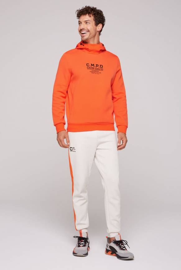 Soccx Hoodie Im Materialmix Mit Artwork Und Rückentasche Signal Orange