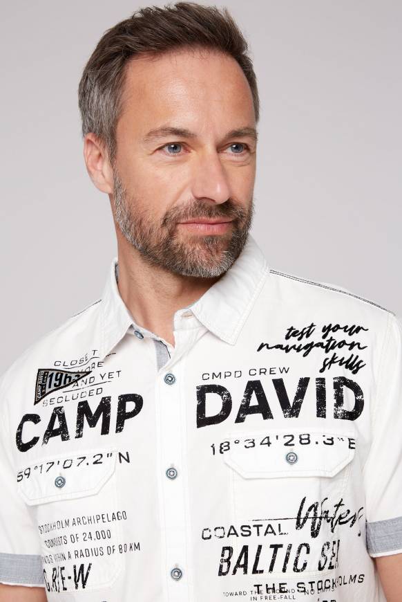 Soccx Kurzarmhemd Mit Klappentaschen Und Prints Opticwhite