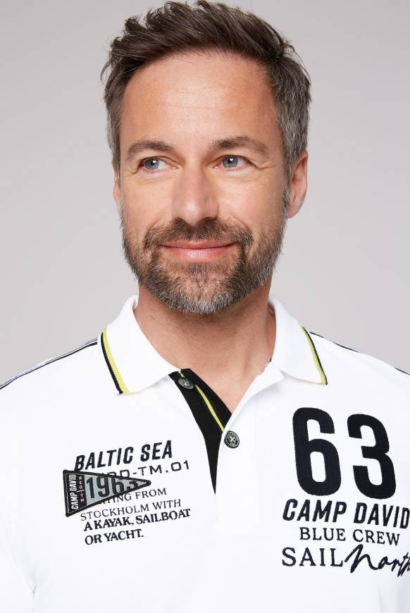 Soccx Kurzarmpolo Pikee Mit Logo Artworks Opticwhite