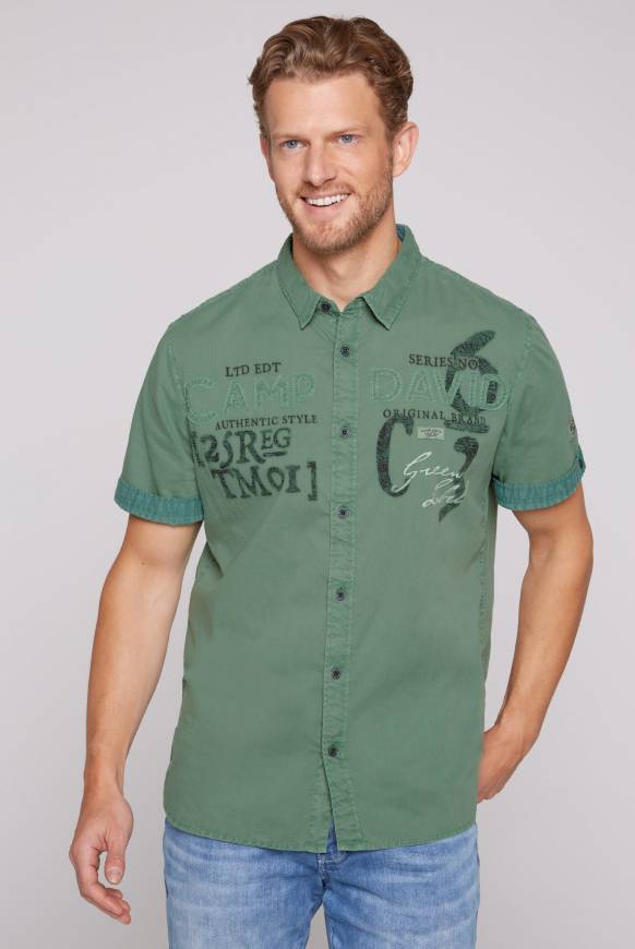 Soccx Leichtes Kurzarmhemd mit Label-Applikationen green beat
