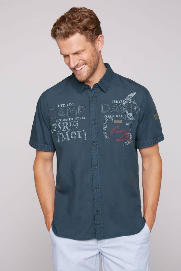 Soccx Leichtes Kurzarmhemd mit Label-Applikationen lazy blue