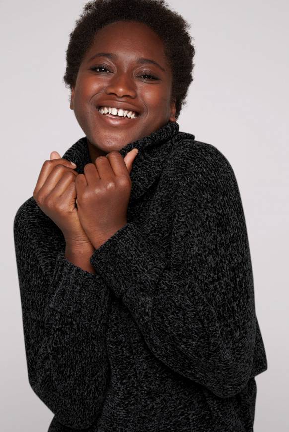 Soccx Oversized Rollkragenpullover Aus Chenille Black