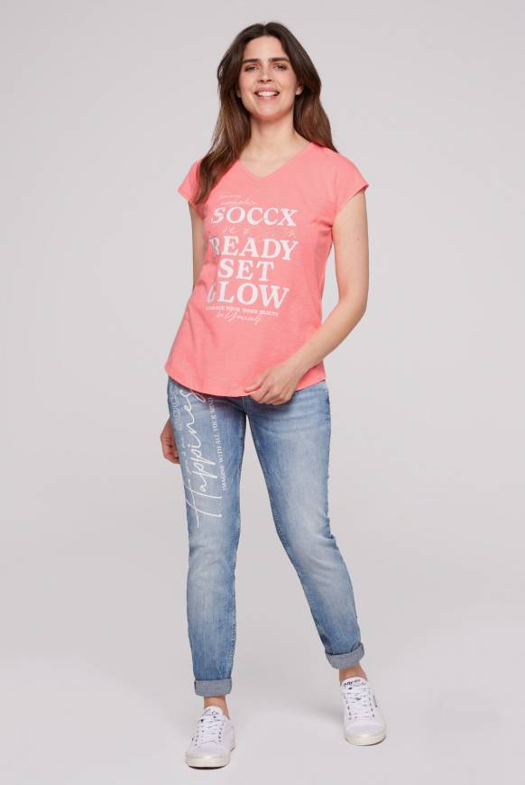 Soccx Shirt Mit V-Ausschnitt Und Wording Print Neon Pink