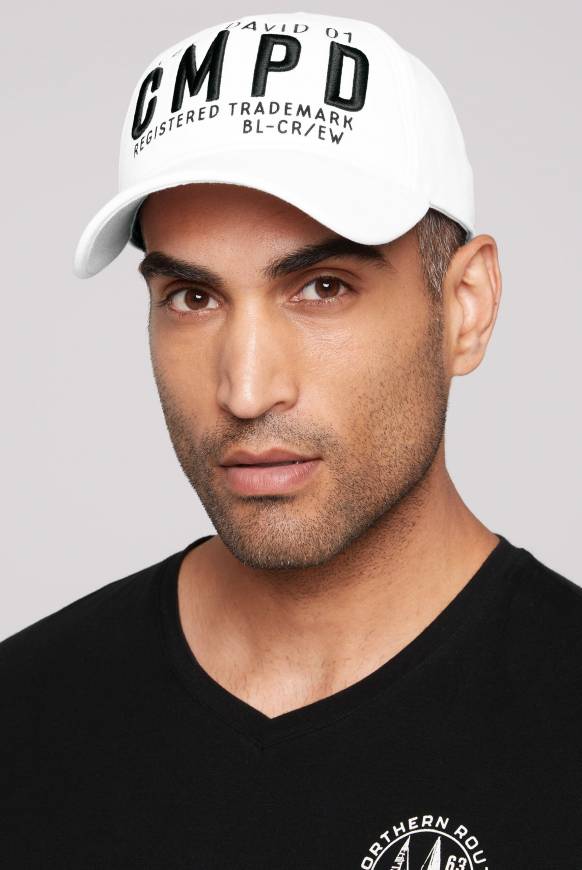 Soccx Base Cap mit 3D-Stickerei opticwhite