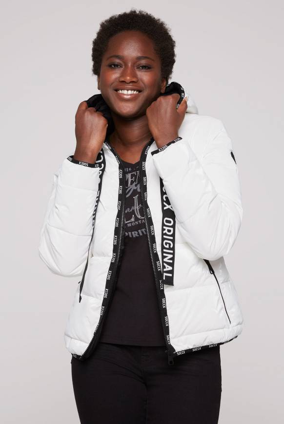 Soccx Glänzende Steppjacke mit Samt-Optik white