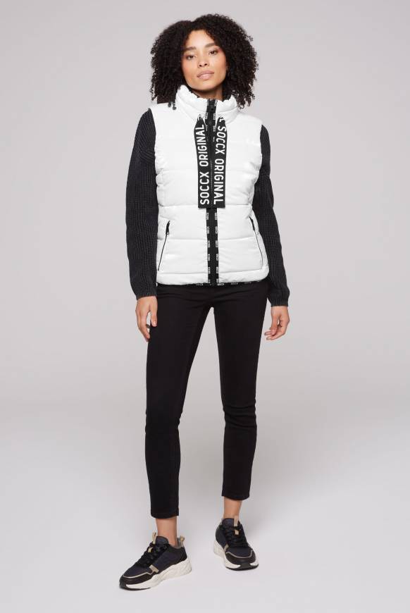 Soccx Glänzende Steppweste Mit Samt-Optik White