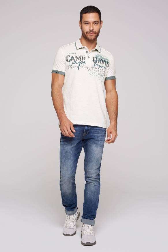 Soccx Kurzarmpolo Mit Flockprint Und Tapes Ivory