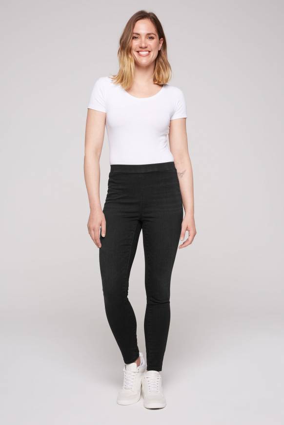 Soccx PI:A Jeggings Mit Used-Waschung Black Used