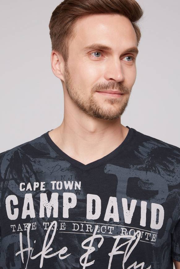 Soccx T-Shirt V-Neck Mit All Over Print Blue Navy