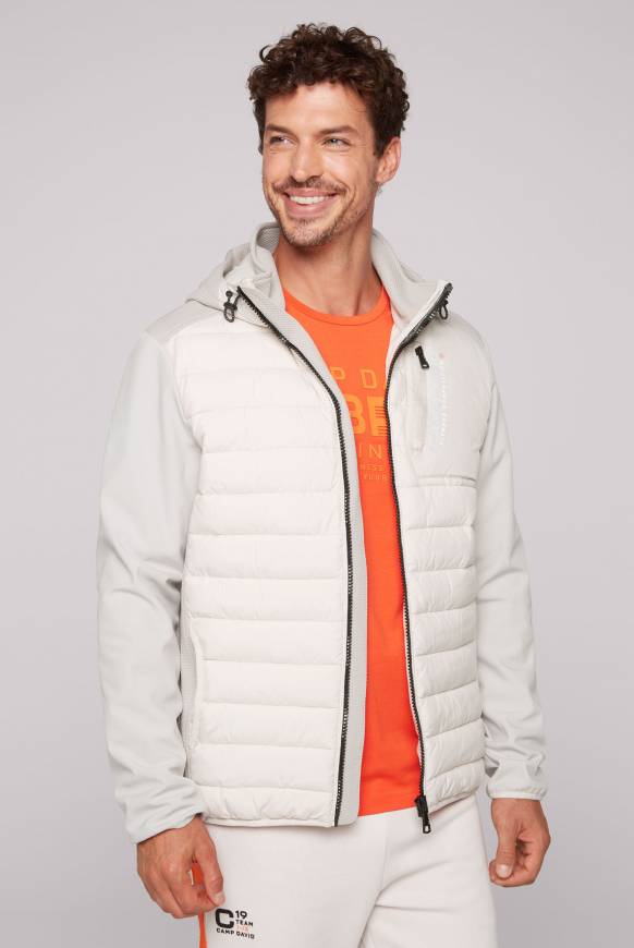 Soccx Softshelljacke im Materialmix mit Kapuze shell