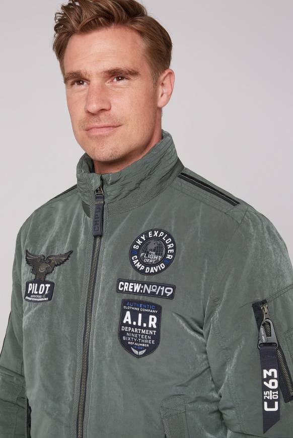 Soccx Wattierter Fliegerblouson Mit Patches Khale Green