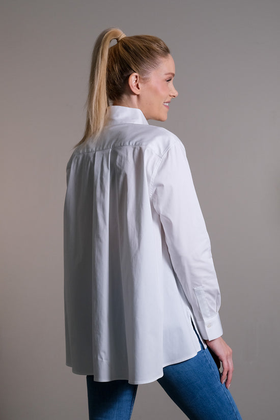 Soluzione Bluse In H-Form Mit Stehkragen Und Quetschfalte Am Rücken