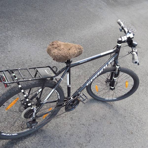 Sonia Originelli Fahrradsitzbezug Baumwolle Lammfell Bike Riemen
