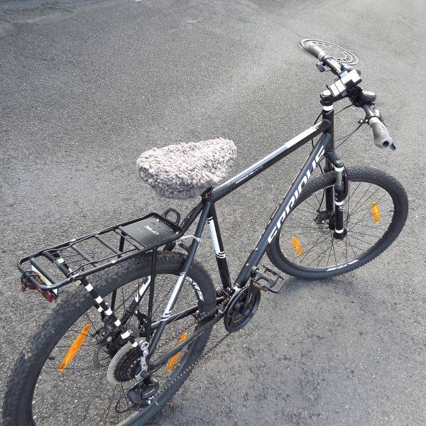 Sonia Originelli Fahrradsitzbezug Schurwolle Gummiriemen Sattel