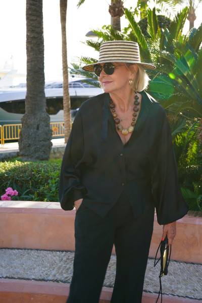 Sosue Antonia Shiny Slim Black