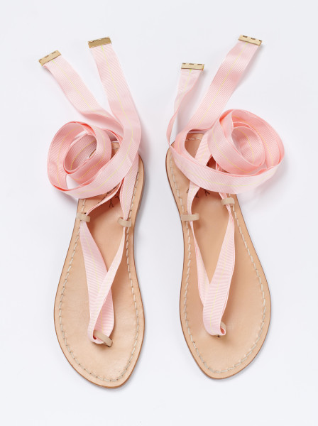 Sosue Flache Sandalen aus Leder-beige-rosa