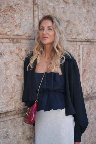 Sosue Pleat Top Navy