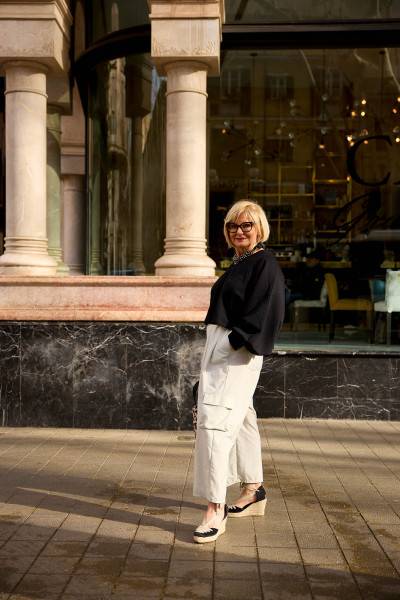 Sosue Pullover Antonia Cropped Black