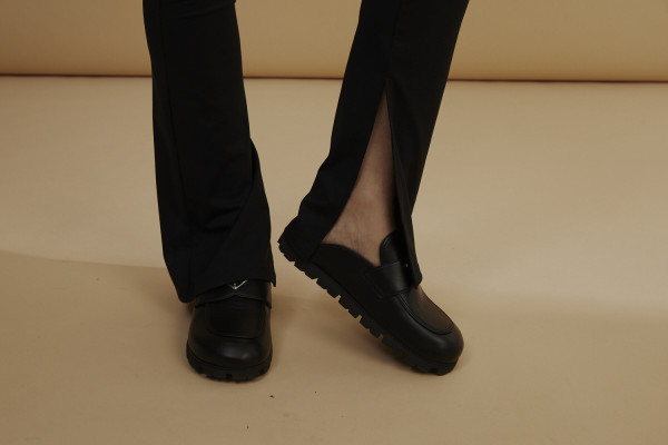 Sosue Slit Leggings SoSUE- 80% Recycled