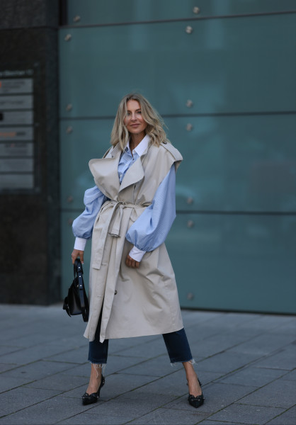 Sosue Trench Weste Desert