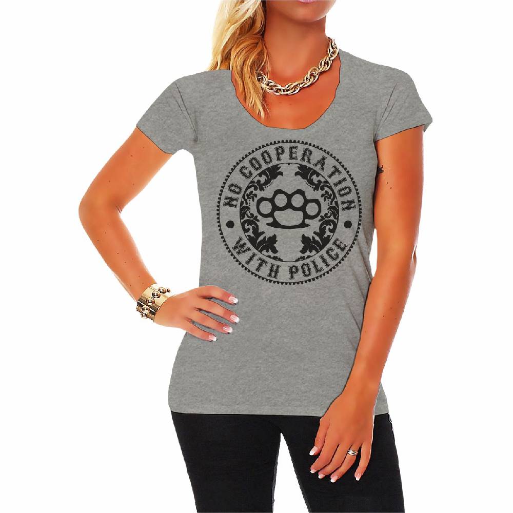 Spass Kostet Frauen T-Shirt No Cooperation with Police