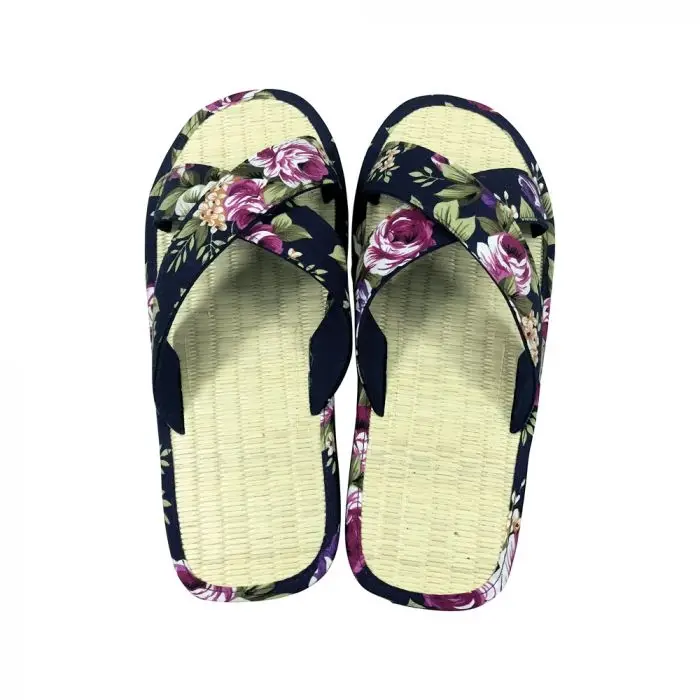 Spinnrad Zimt Rosengarten mit Kreuzriemen