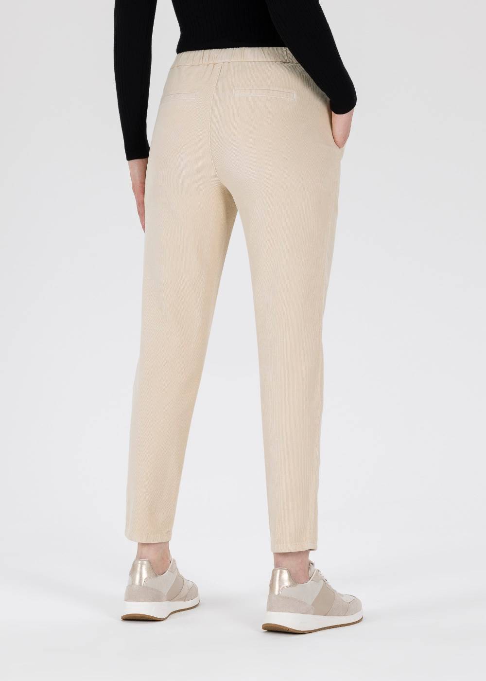 Stehmann Jogpants Messing In Feinem Cord Mit Bügelfalte