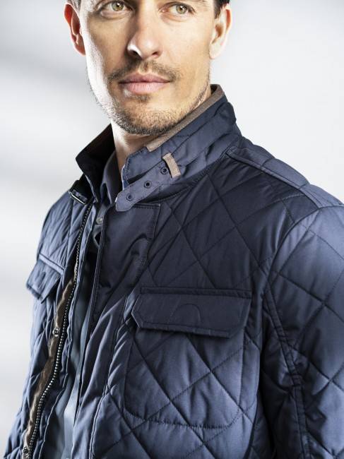 Steinbock Klassische Steppjacke In Karosteppung - Kompakt Und Leicht!