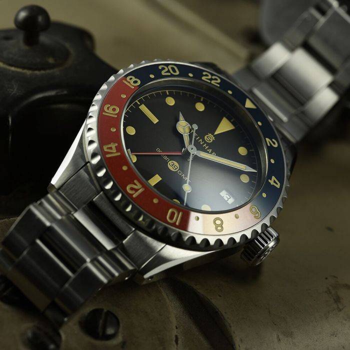 Steinhart Ocean 39 Vintage GMT Premium BLUE-RED Ceramic