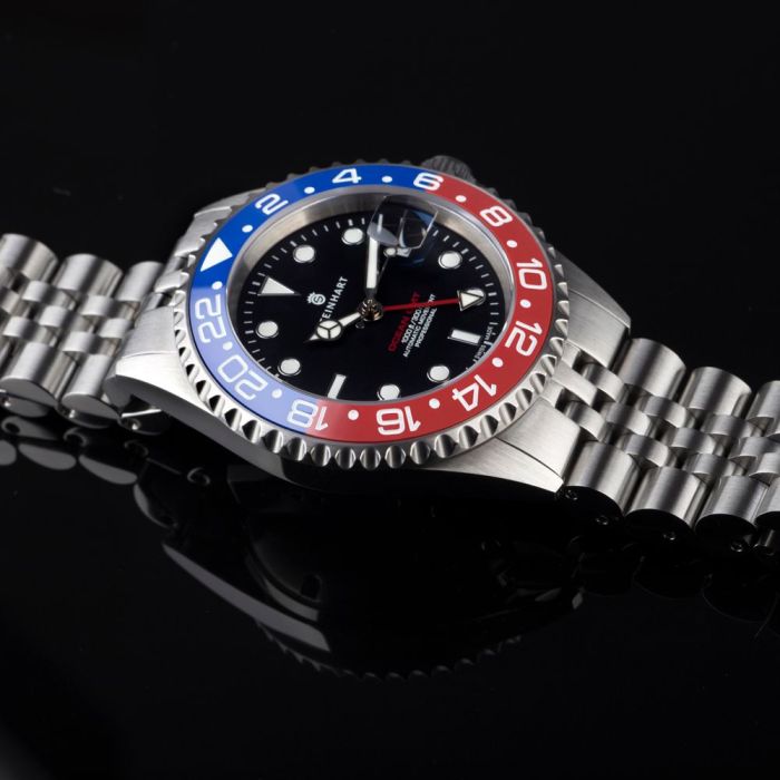 Steinhart Ocean One GMT BLUE-RED. 2 Ceramic Taucheruhr