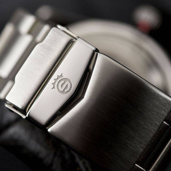 Steinhart Ocean One Vintage Dual Time Premium Taucheruhr