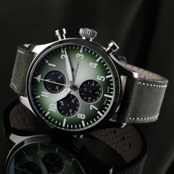 Steinhart Pilot Chronograph 42 Green SUMMER EDITION