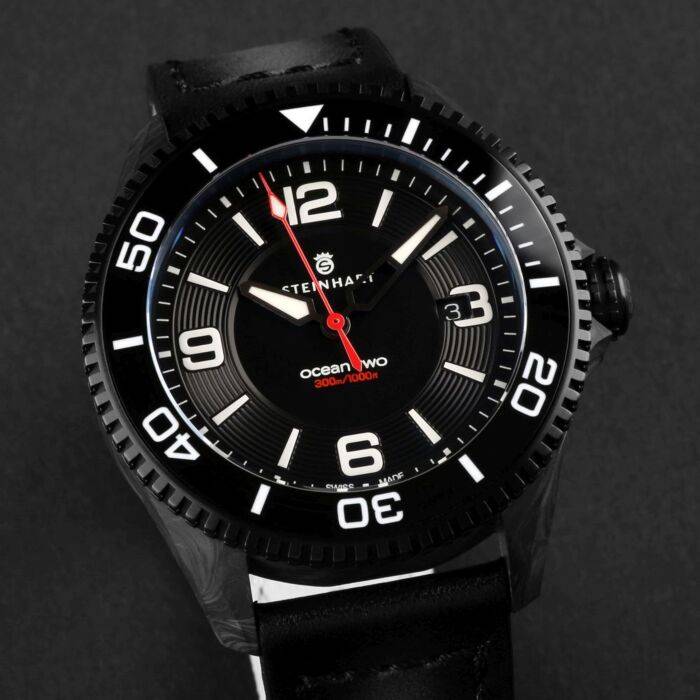 Steinhart Ocean 2 Premium Carbon Black Taucheruhr